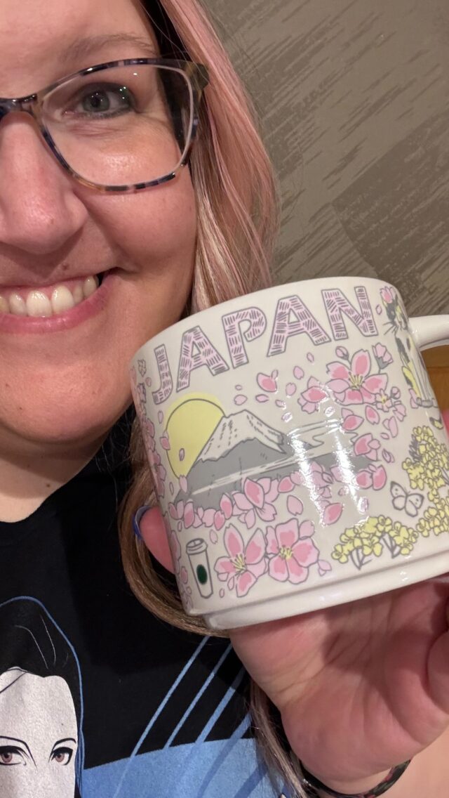 Japan Recap! 🌸 

Star Wars Celebration was awesome!
Spent time in Tokyo exploring during our vacation 

#starwarscelebration 
#authorsoftiktok 
#vacation